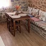 Stratis Tower Since 1892 דירה אויטילון