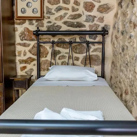 Stratis Tower Since 1892 *