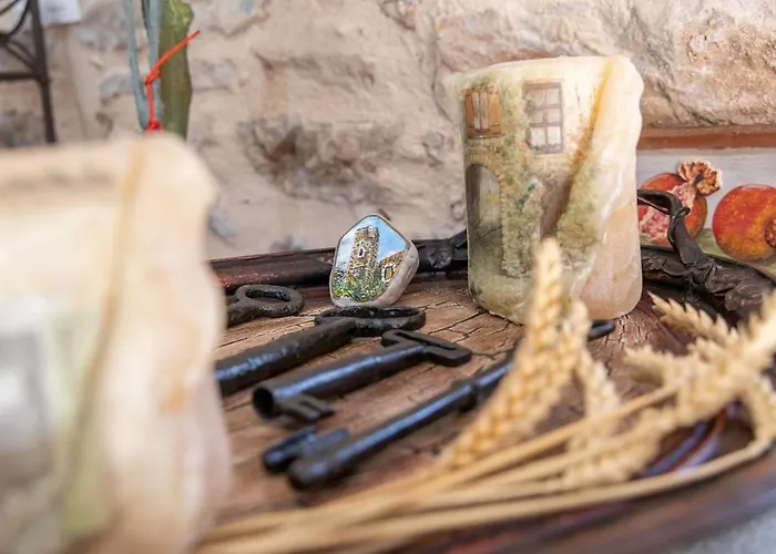 Stratis Tower Since 1892 Apartment Oitilon