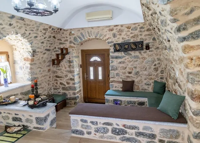 Apartment Stratis Tower Since 1892