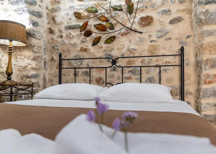 Stratis Tower Since 1892 Apartment Oitilon