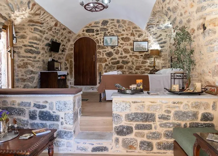 Stratis Tower Since 1892 *