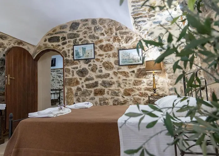 Stratis Tower Since 1892 Apartment *